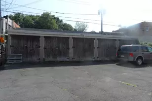 15 Rowe St, East Orange, NJ 07017 - Photo 2
