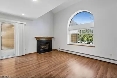 8 Faesch Ct, Rockaway Township, NJ 07866 - Photo 6