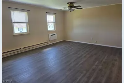 322 Richard Mine Rd G #2, Rockaway Township, NJ 07885 - Photo 4