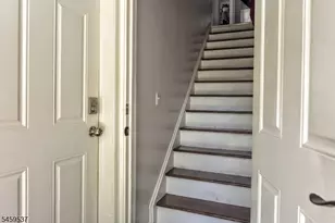 420 S Prospect Ave, Bergenfield, NJ 07621 - Photo 10