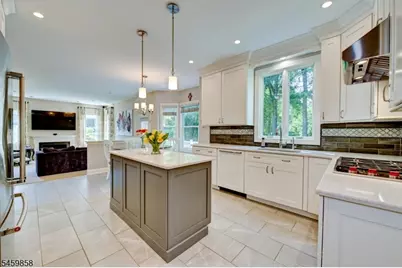 43 Bernard St, Branchburg Township, NJ 08876 - Photo 12
