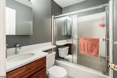 1601 Raritan Rd, Clark Township, NJ 07066 - Photo 22