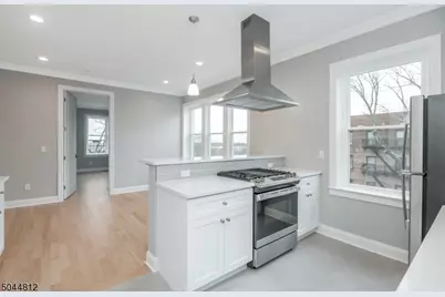 45 N Fullerton Ave #204, Montclair, NJ 07042 - Photo 12