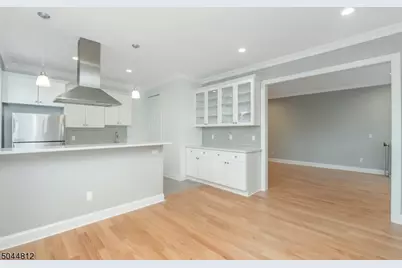 45 N Fullerton Ave #204, Montclair, NJ 07042 - Photo 14
