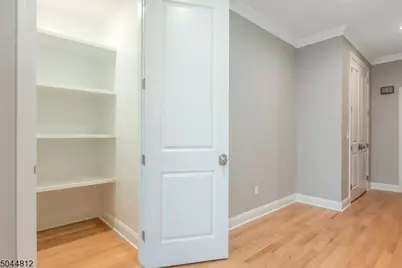 45 N Fullerton Ave #204, Montclair, NJ 07042 - Photo 4