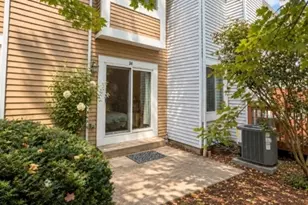 34 Whitehall Ct, Hillsborough Township, NJ 08844 - Photo 16