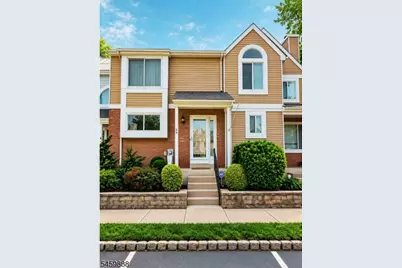 34 Whitehall Ct, Hillsborough Township, NJ 08844 - Photo 1