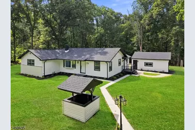26 Cooper Ln, Chester, NJ 07930 - Photo 4