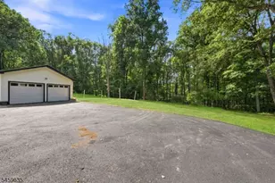 26 Cooper Ln, Chester, NJ 07930 - Photo 34