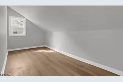51 Sunset Ave, Bloomfield Twp., NJ 07003 - Photo 12