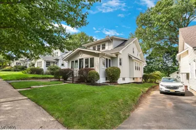 51 Sunset Ave, Bloomfield Twp., NJ 07003 - Photo 2