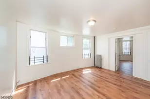 130 Milford Ave, Newark, NJ 07108 - Photo 8