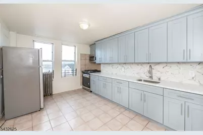 130 Milford Ave, Newark, NJ 07108 - Photo 4