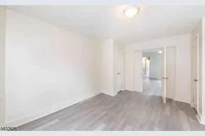 130 Milford Ave, Newark, NJ 07108 - Photo 26