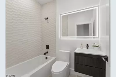 77 Brookside Ave, Irvington, NJ 07111 - Photo 14