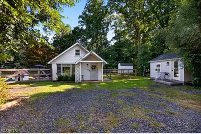 433 Wheeler Pl, Franklin Township, NJ 08873 - Photo 28