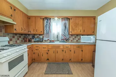 170 Rockaway Ave, Rockaway, NJ 07866 - Photo 6