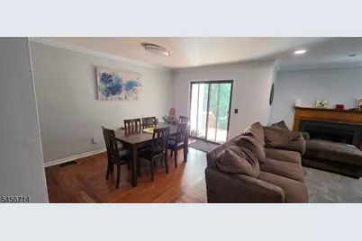317 Jamestown Ct, Raritan Township, NJ 08822 - Photo 10
