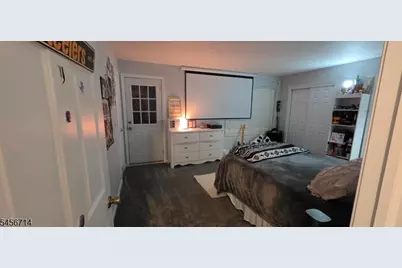 317 Jamestown Ct, Raritan Township, NJ 08822 - Photo 16