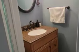 317 Jamestown Ct, Raritan Township, NJ 08822 - Photo 4