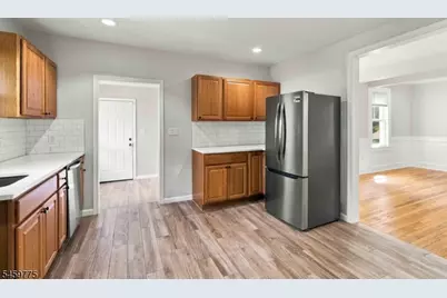13 Malcolm St, Morristown, NJ 07960 - Photo 12