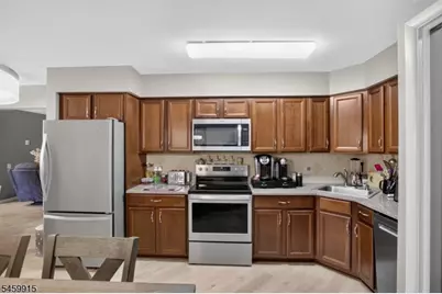 484A Fairton Dr, Monroe Township, NJ 08831 - Photo 14