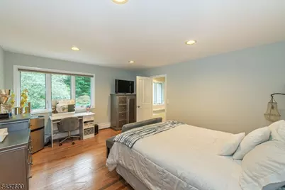 27 Alize Dr, Kinnelon, NJ 07405 - Photo 36