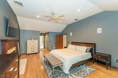 27 Alize Dr, Kinnelon, NJ 07405 - Photo 26