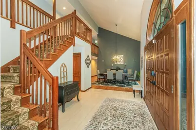 27 Alize Dr, Kinnelon, NJ 07405 - Photo 4