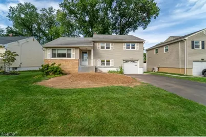 530 Lexington Ave, Cranford Township, NJ 07016 - Photo 2