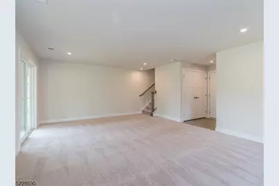 31 Force Dr, Mount Olive, NJ 07828 - Photo 18