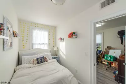 9 Wheeler St, Montclair, NJ 07042 - Photo 12