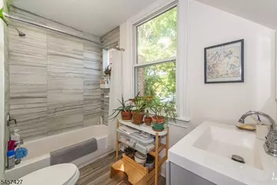 9 Wheeler St, Montclair, NJ 07042 - Photo 10