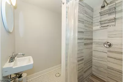 9 Wheeler St, Montclair, NJ 07042 - Photo 22