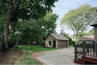 129 Tulip St, Summit, NJ 07901 - Photo 32