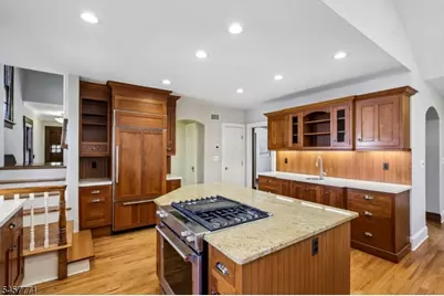 129 Tulip St, Summit, NJ 07901 - Photo 10