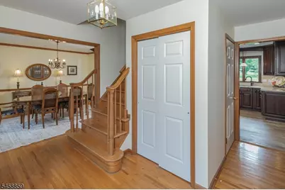9 Summershade Ln, Raritan Township, NJ 08551 - Photo 4