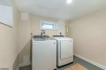 25 Cloverhill Pl, Montclair, NJ 07042 - Photo 42