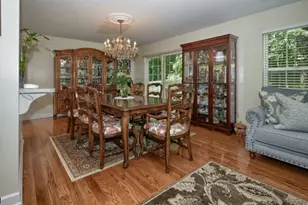 58 Parkside Ct, Wayne Twp., NJ 07470 - Photo 6