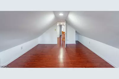 509 Roosevelt St, Roselle Park, NJ 07204 - Photo 20