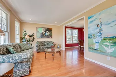 3 Summer Cottage Ln, Franklin Township, NJ 08823 - Photo 4