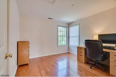 3 Summer Cottage Ln, Franklin Township, NJ 08823 - Photo 18
