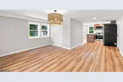 31 N Main St, Flemington, NJ 08822 - Photo 18