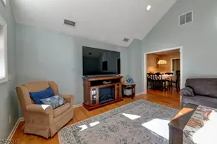5 Butler Pl, Butler, NJ 07405 - Photo 14