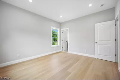 5 Briar Cliff Rd, Livingston, NJ 07039 - Photo 20