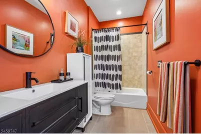 51 - 02 Greenwood Avenue (51 02) #2, Montclair Twp., NJ 07042 - Photo 24