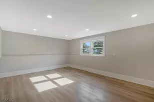 7 Mastogen Dr, Somerville, NJ 08876 - Photo 18