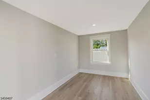 7 Mastogen Dr, Somerville, NJ 08876 - Photo 32