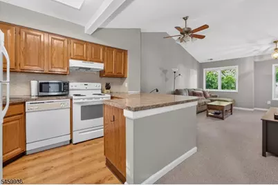 14 Augusta Dr, Clinton Township, NJ 08801 - Photo 6