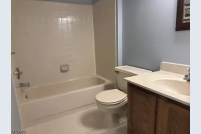 120 Wycombe Pl, Franklin Township, NJ 08873 - Photo 6